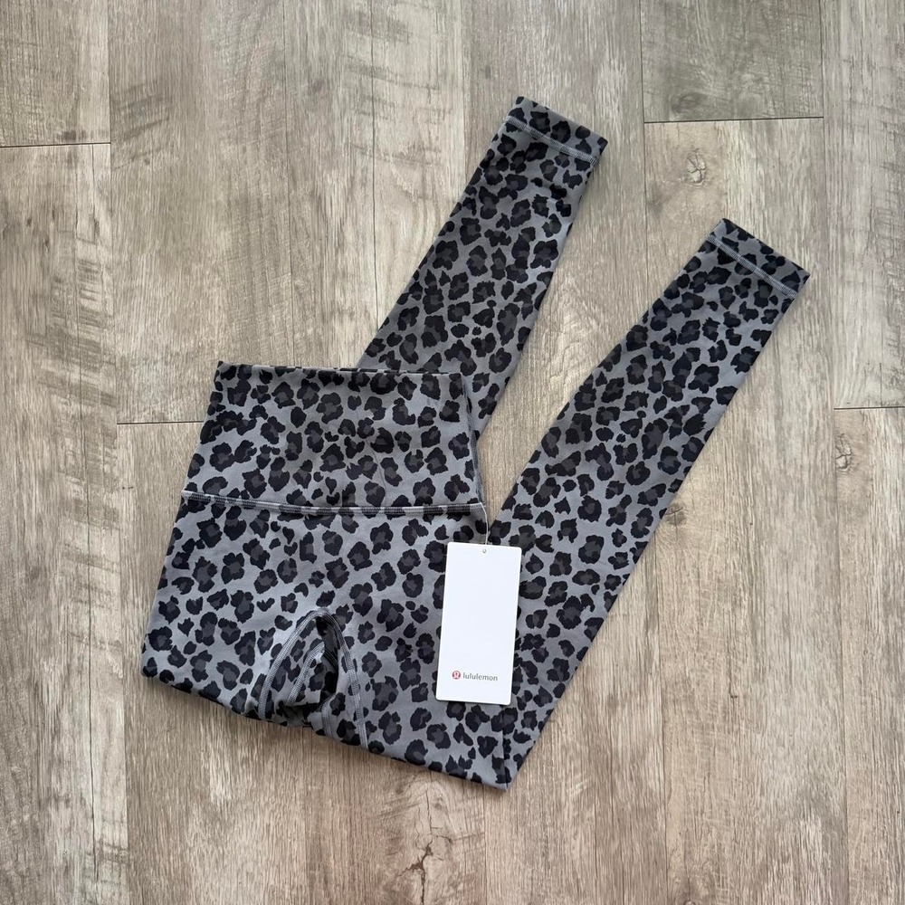 Lululemon Align No Line HR Pant 28 Gray Leopard Print LW5IS2S TLBM Size 0